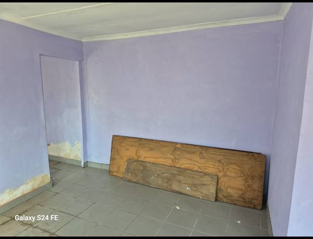 3 BEDROOM HOUSE FOR SALE IN GREENBURY